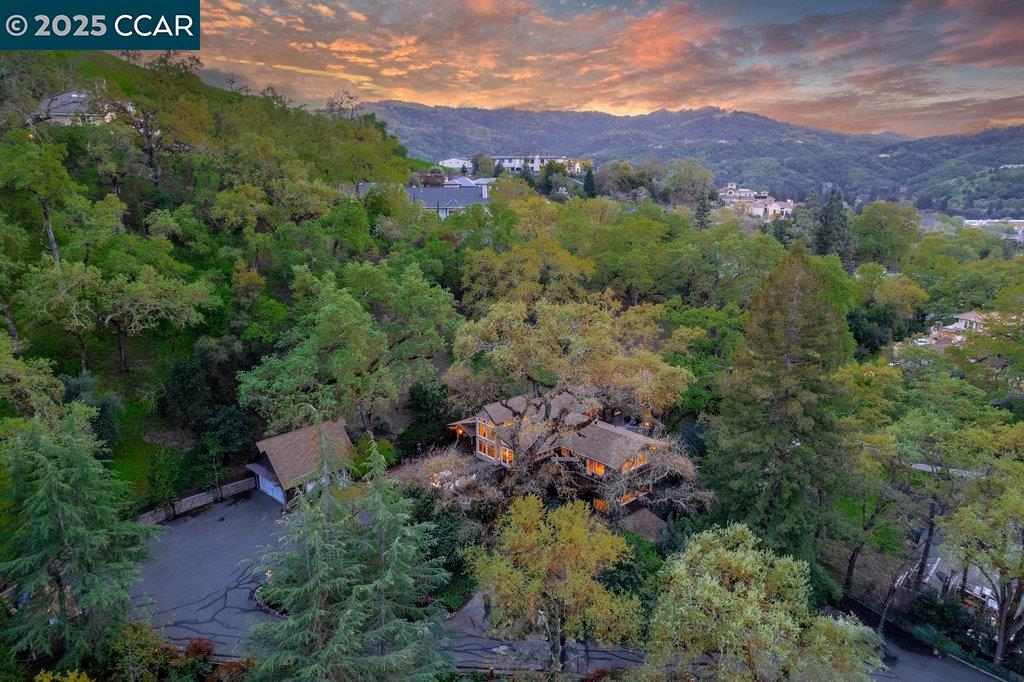 1111 Stone Valley Rd