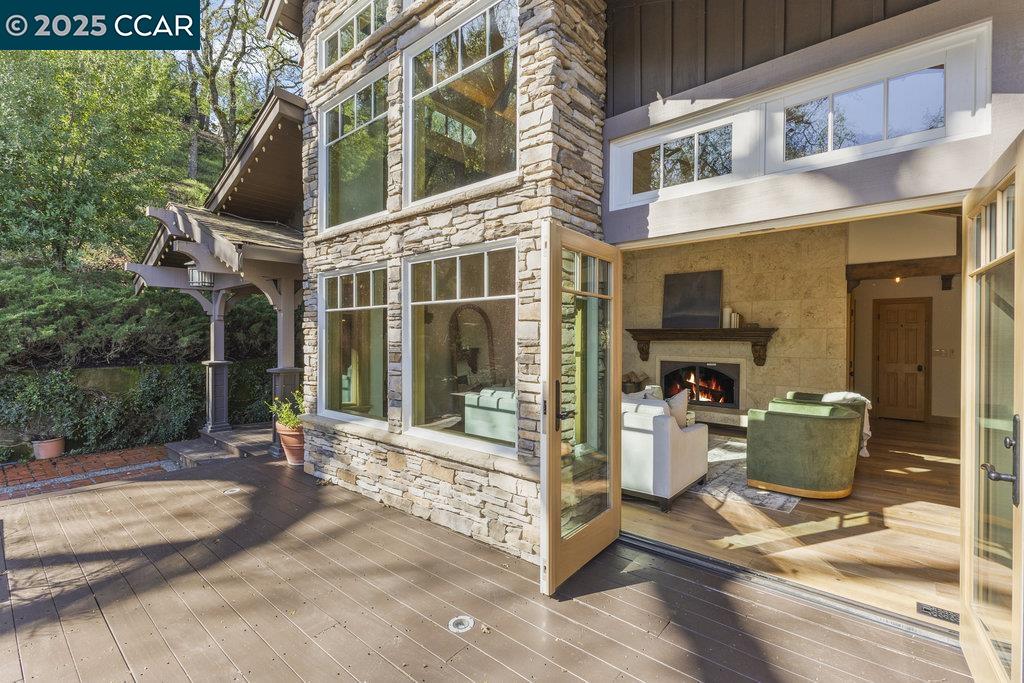 1111 Stone Valley Rd
