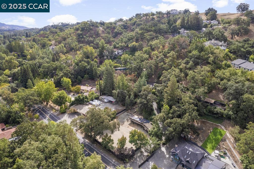 1111 Stone Valley Rd