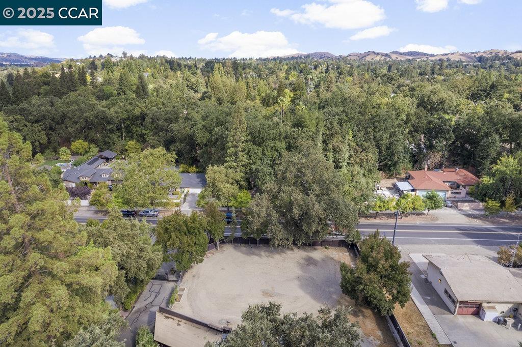 1111 Stone Valley Rd