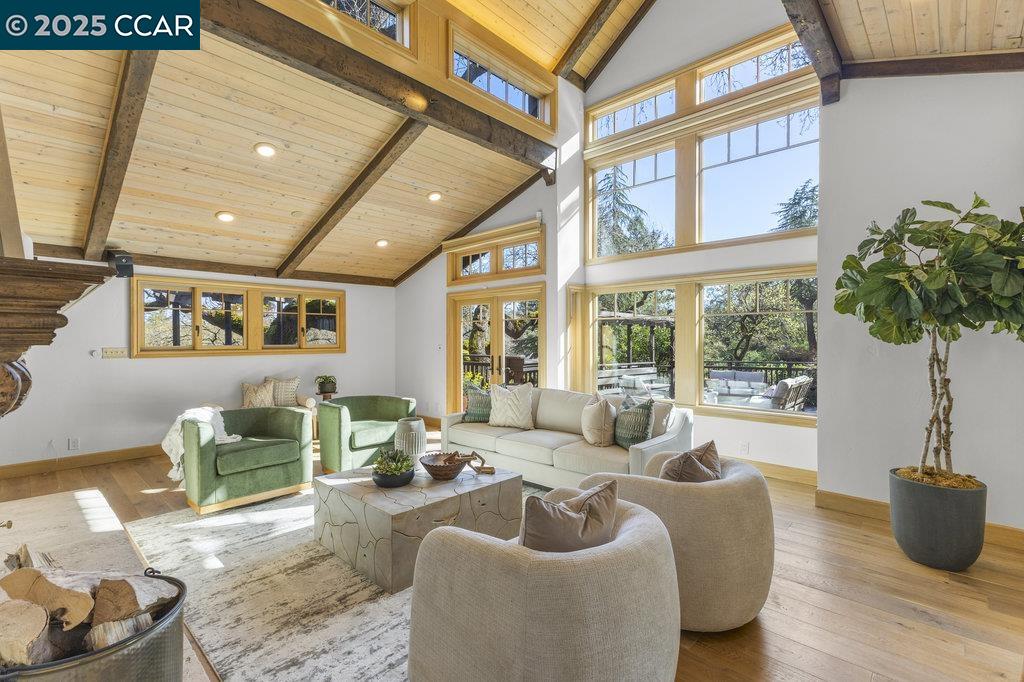1111 Stone Valley Rd