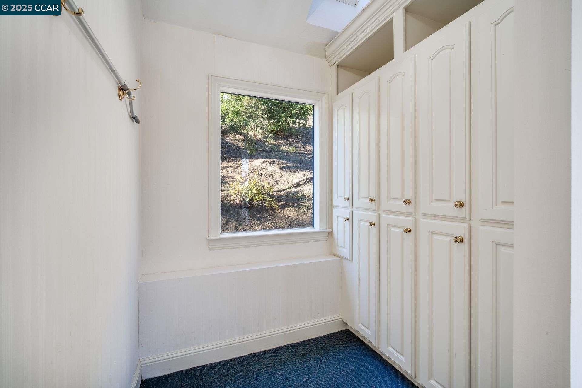 2420 Diablo Lakes Ln