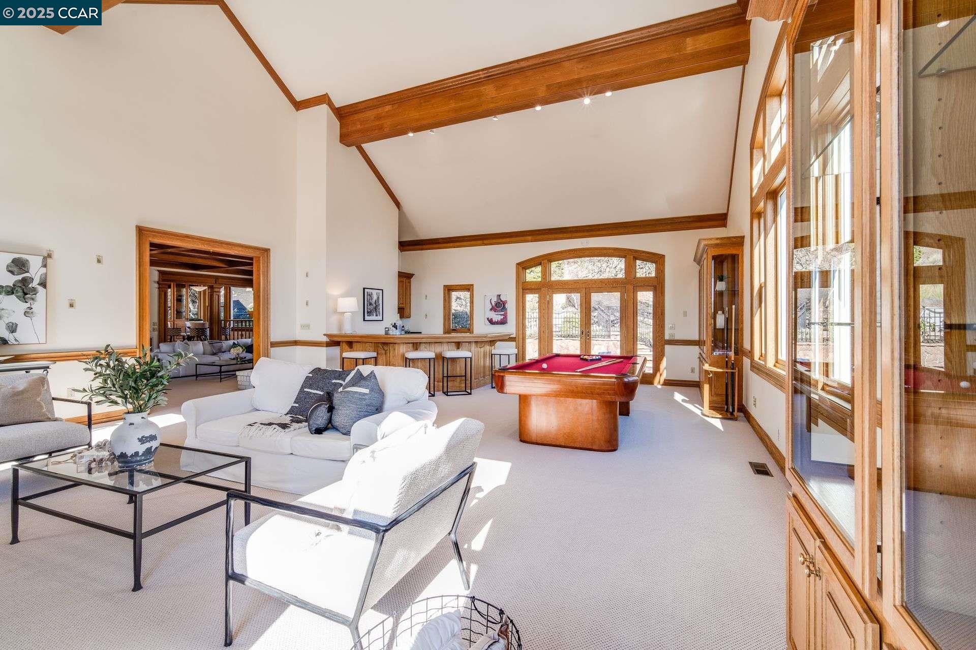 2420 Diablo Lakes Ln