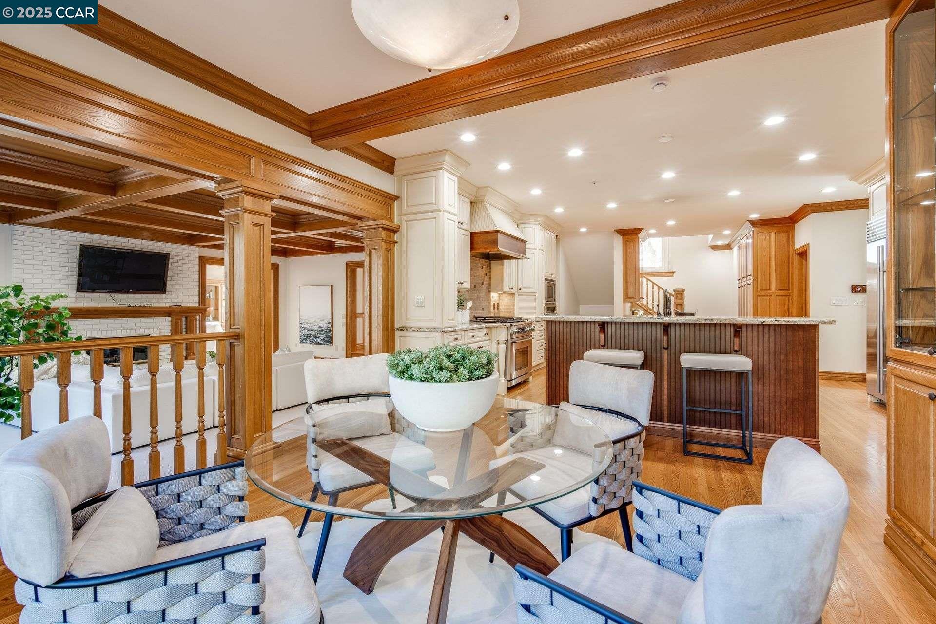 2420 Diablo Lakes Ln