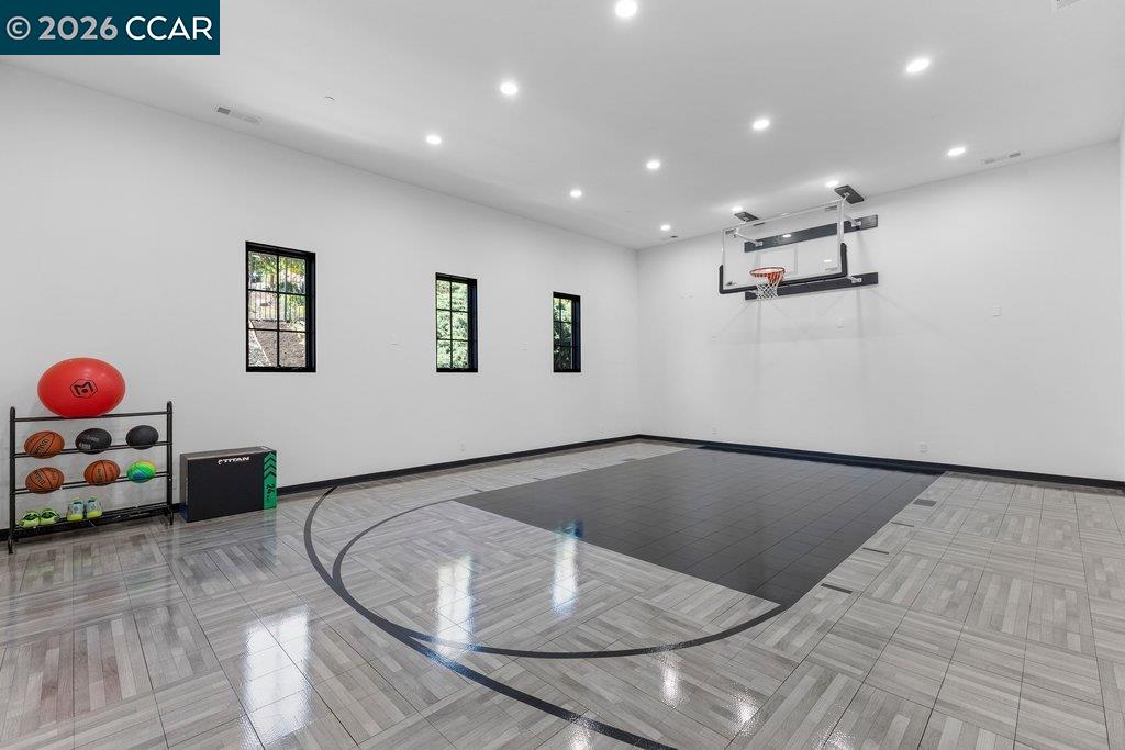 640 El Pintado Rd