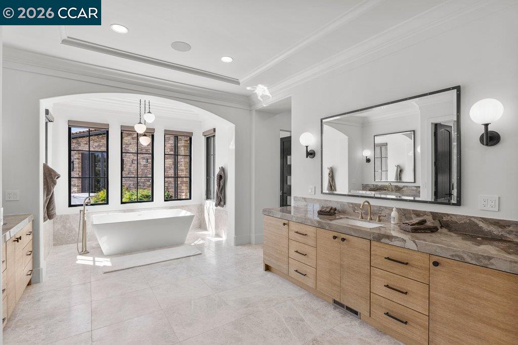 640 El Pintado Rd