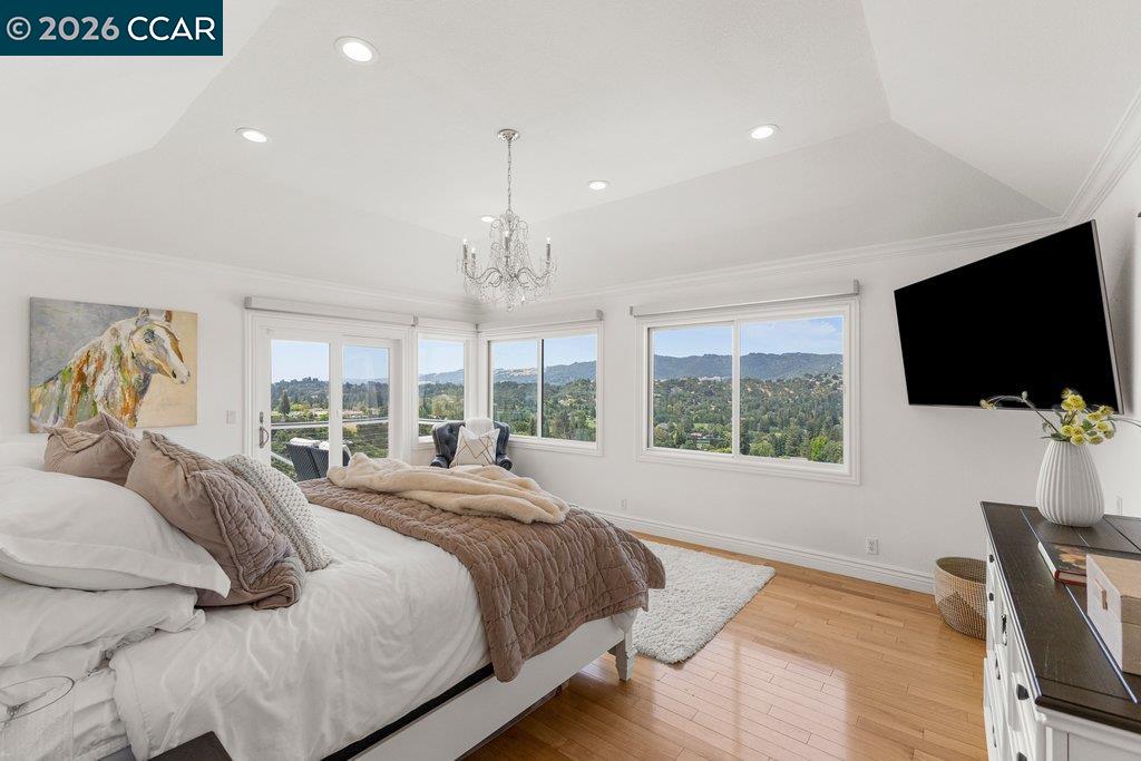 136 Tracy Ln