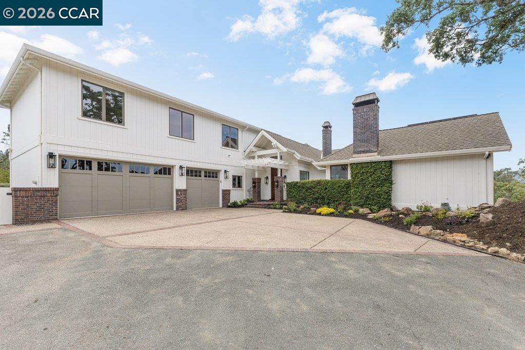 136 Tracy Ln