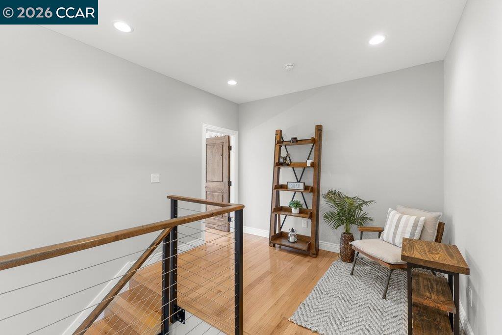 136 Tracy Ln