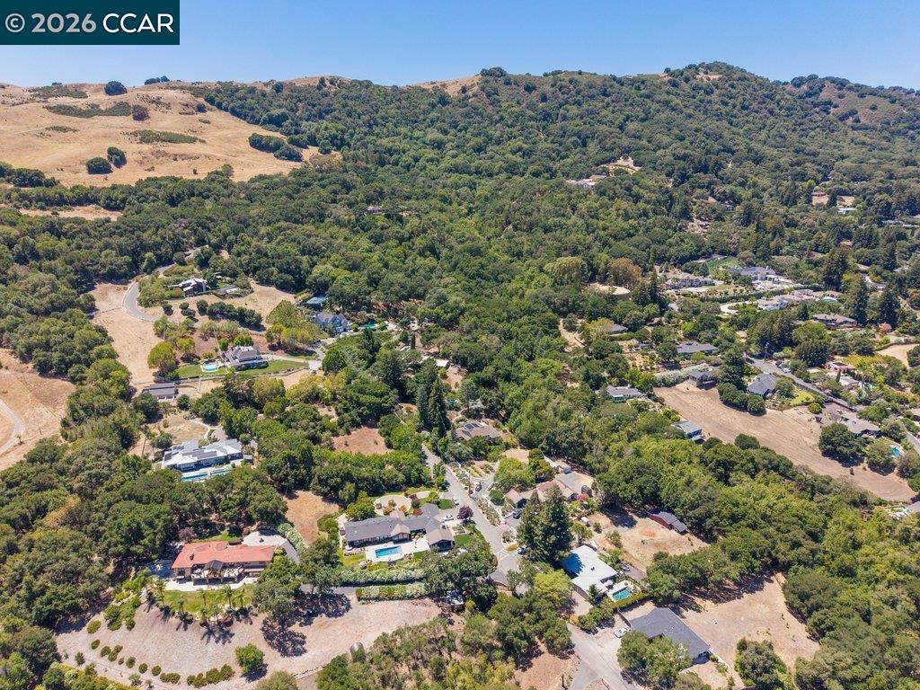 536 Highland Dr, Lot B