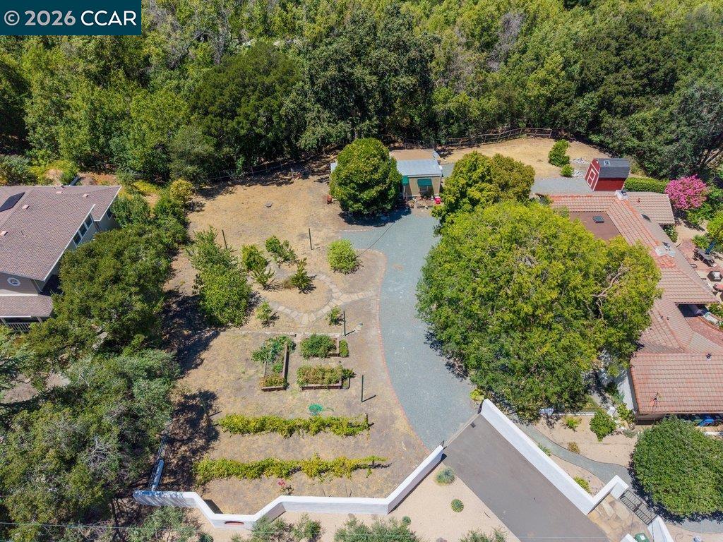 536 Highland Dr, Lot B