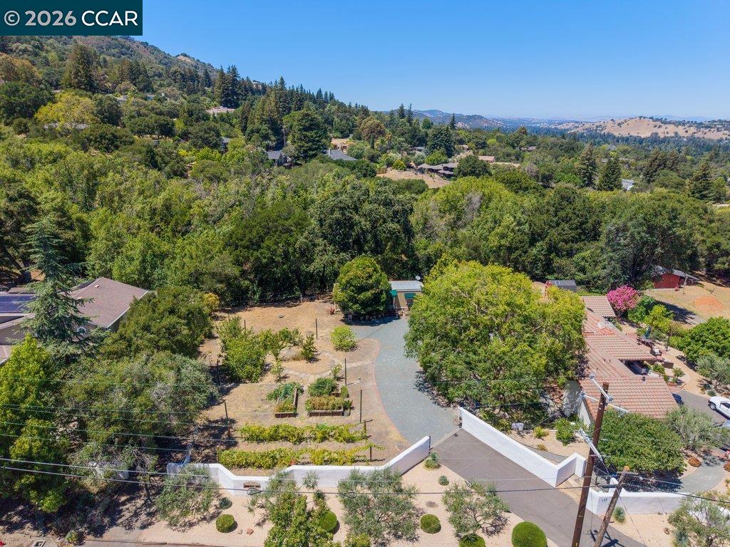 536 Highland Dr, Lot B