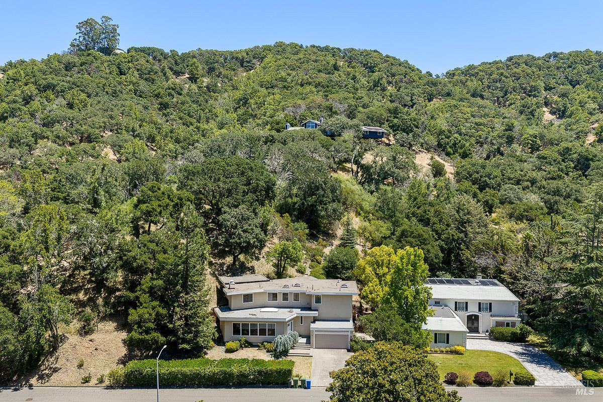 36 Bonnie Brae Drive