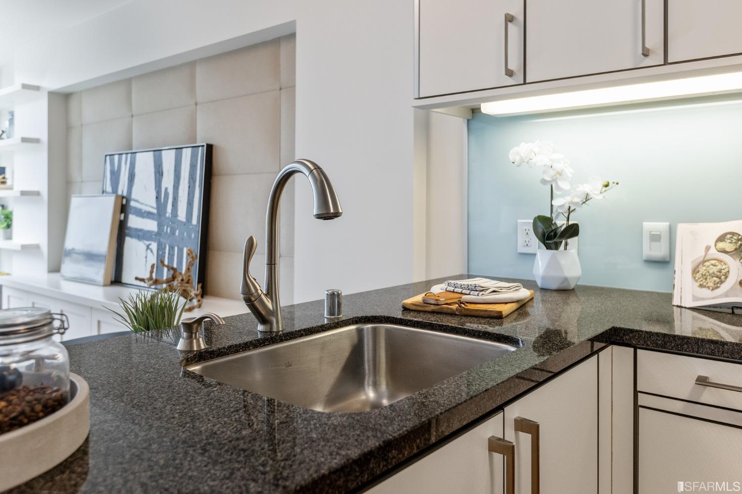 318 Spear Street # 6K