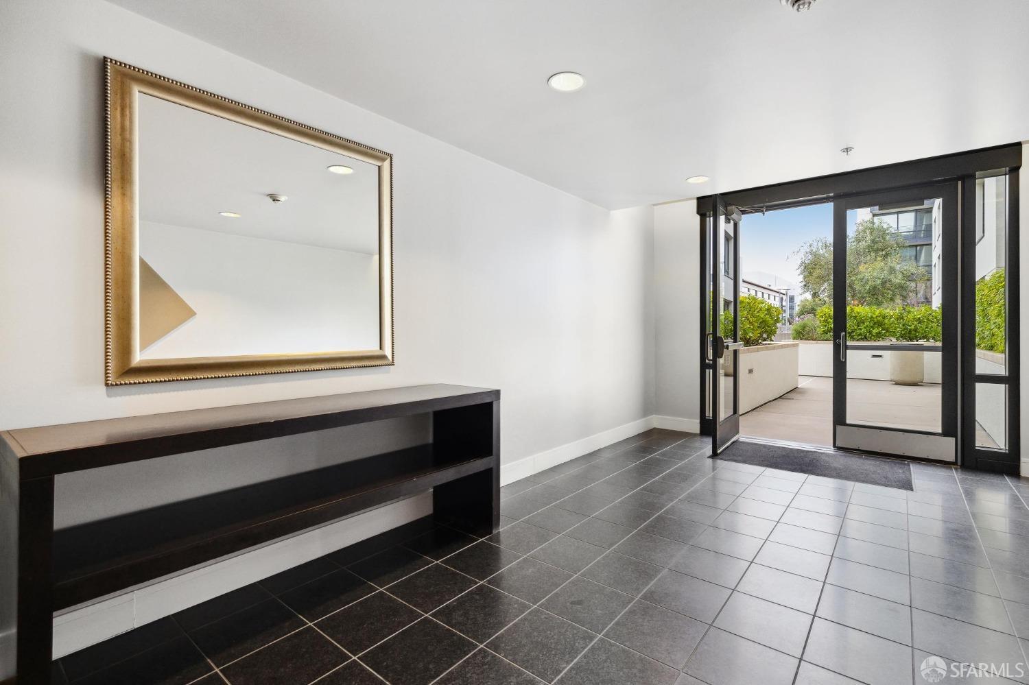 250 King Street # 534