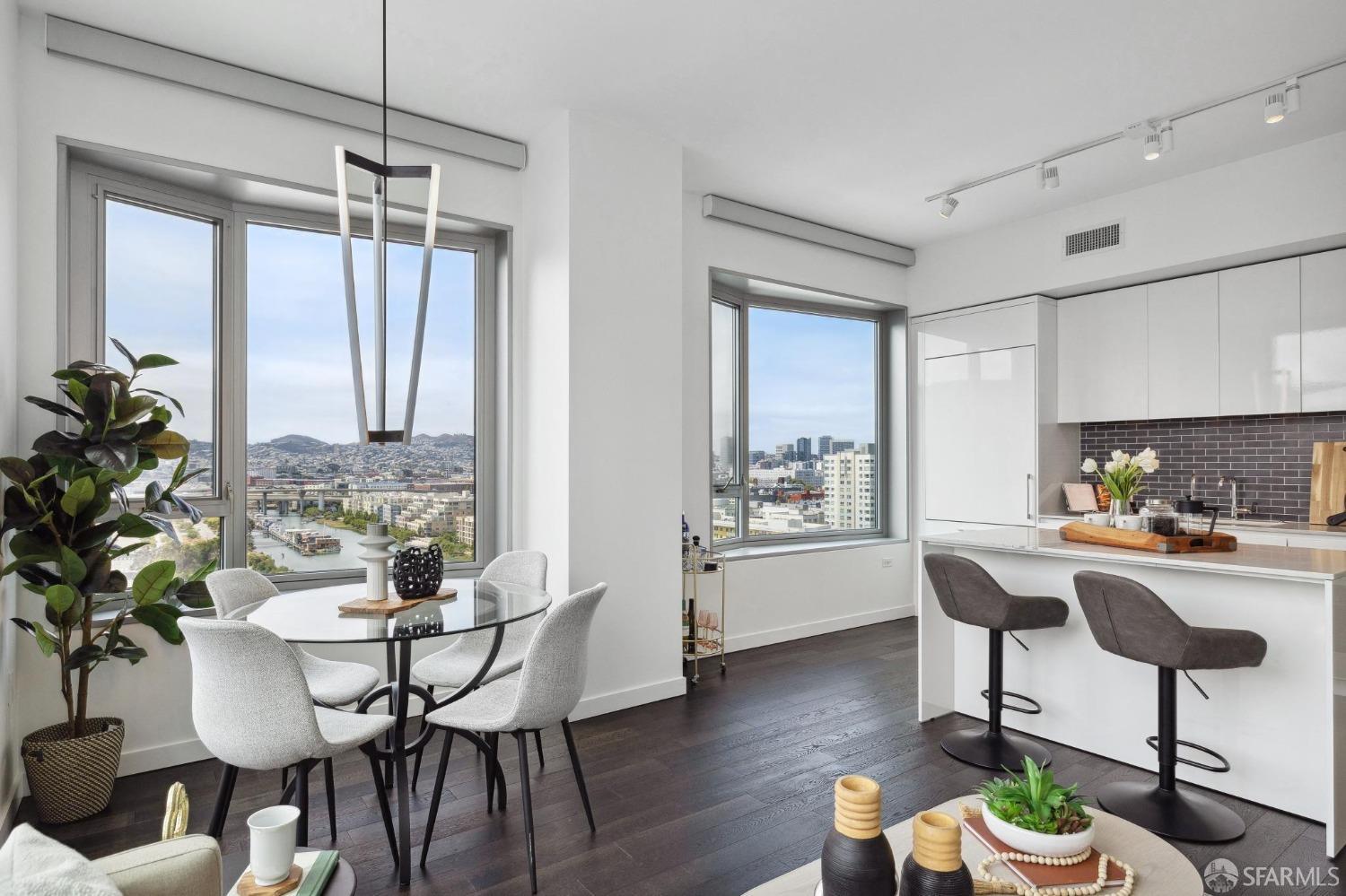 1000 3rd Street # 1605