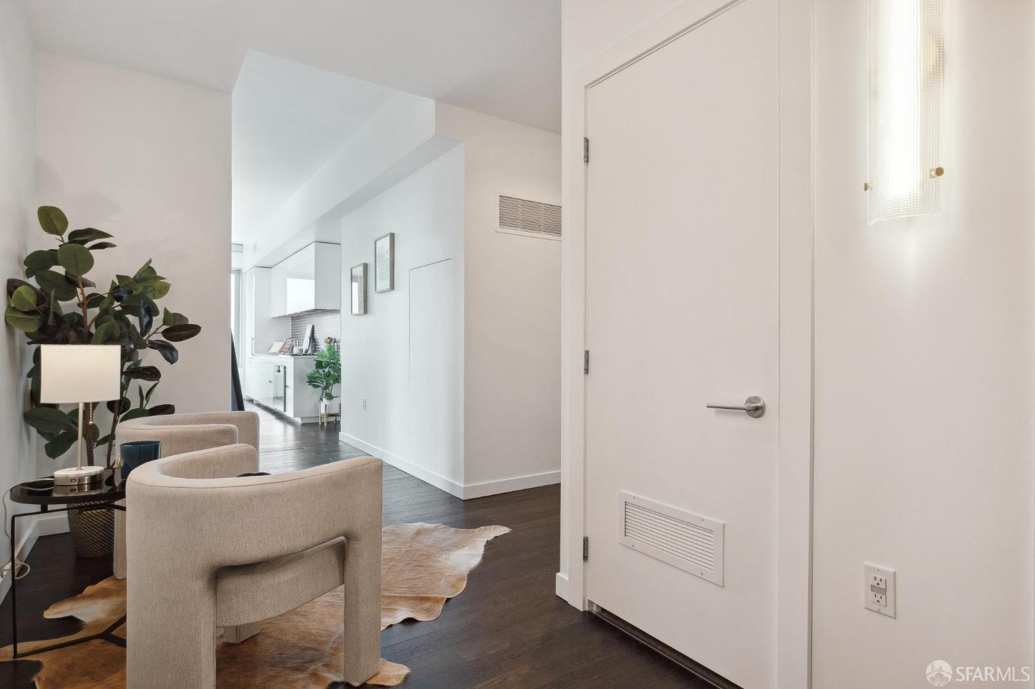 1000 3rd Street # 1605