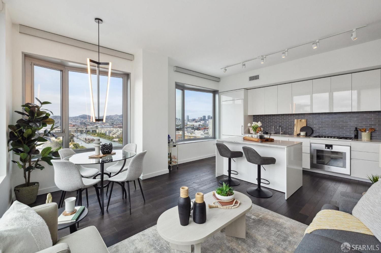 1000 3rd Street # 1605