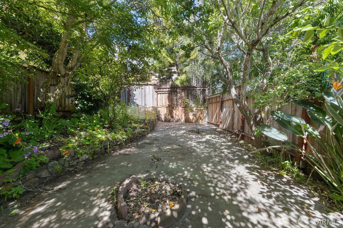 1590 Treat Avenue