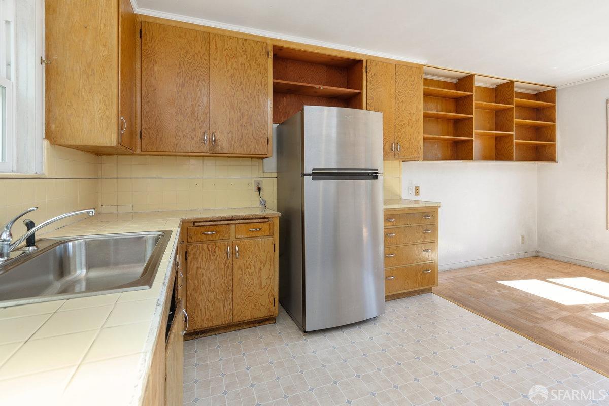 1590 Treat Avenue