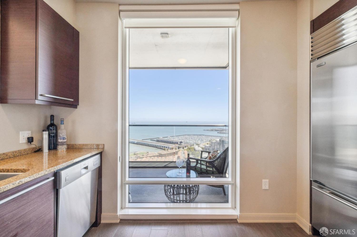 425 1st Street # 2602