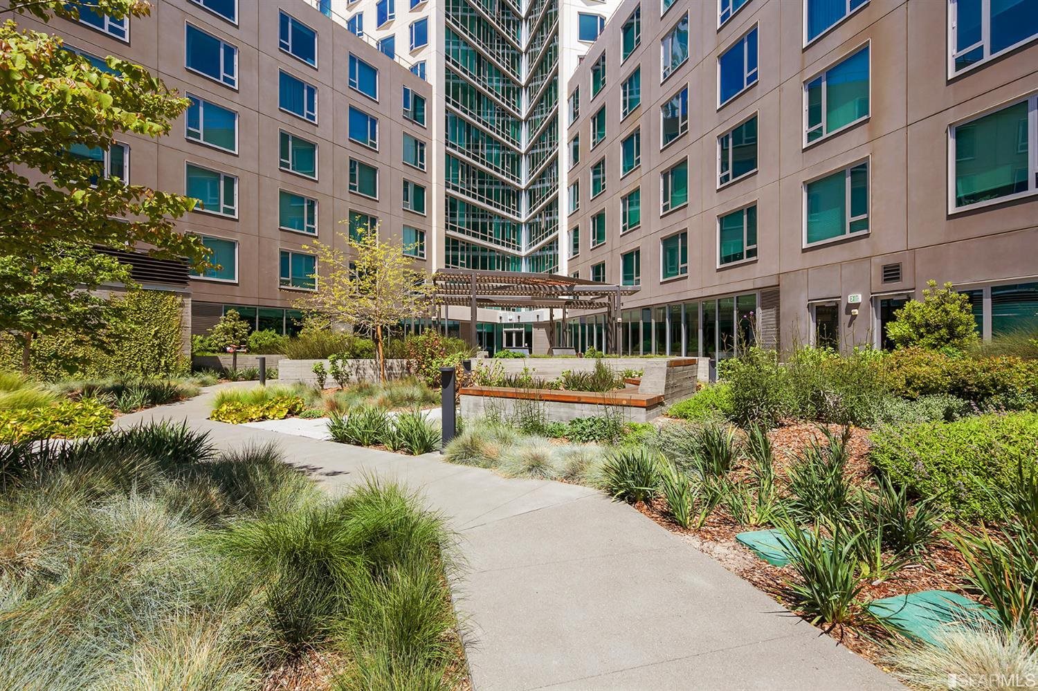 1000 3rd Street # 413