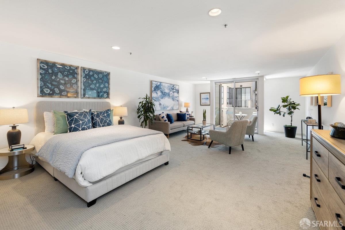 2002 3rd Street # 216