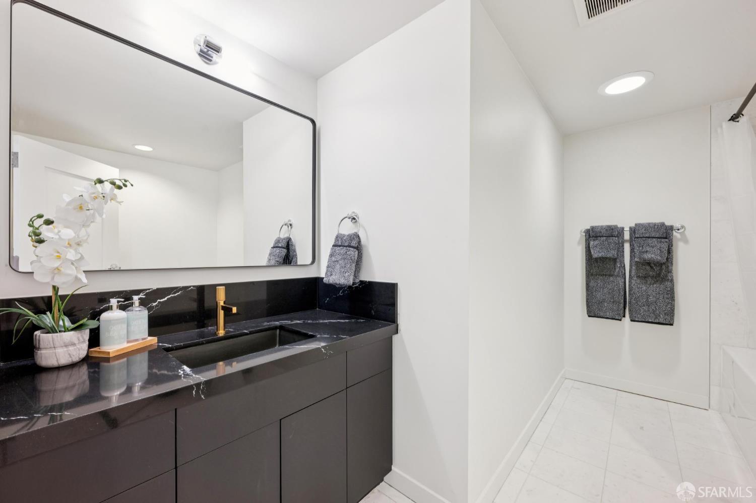 355 1st Street # 2704