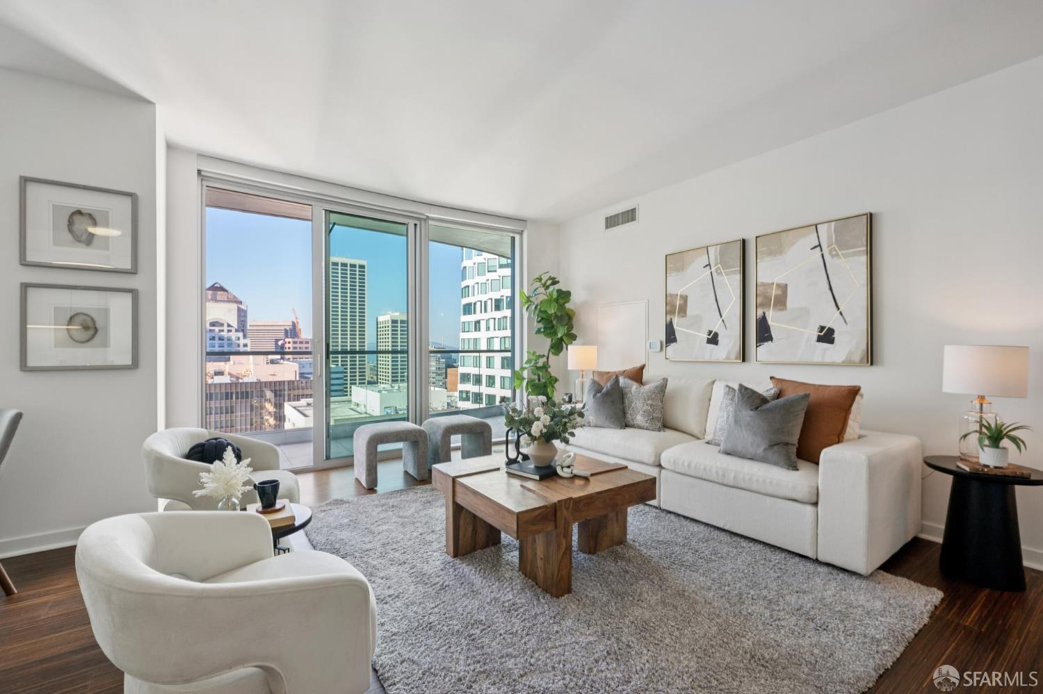 301 Main Street # 30A