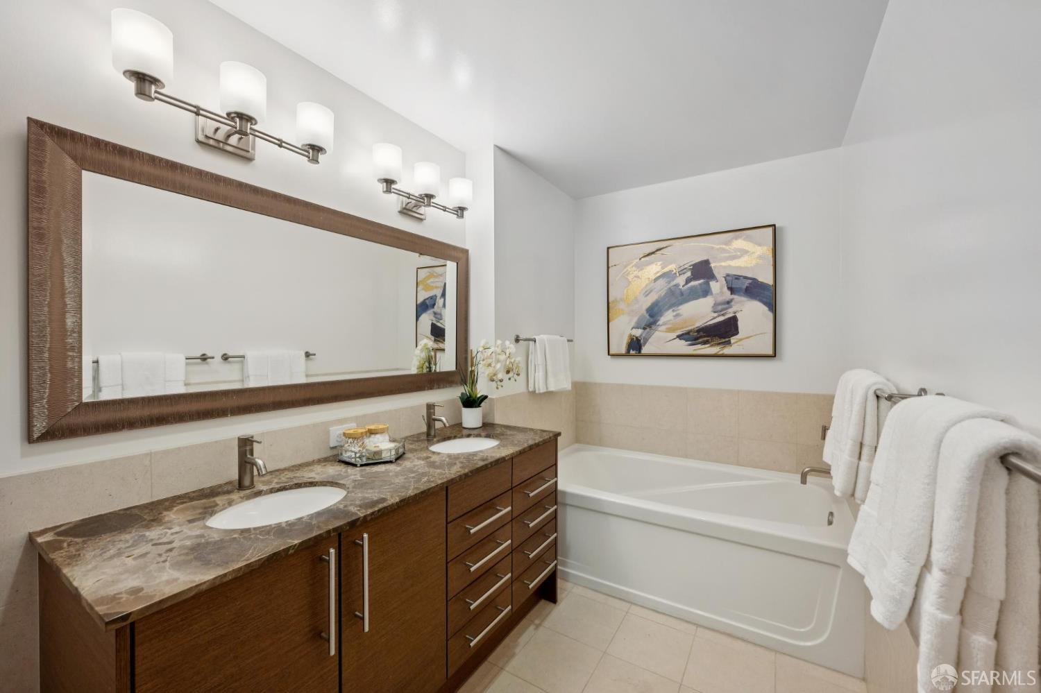 301 Main Street # 30A