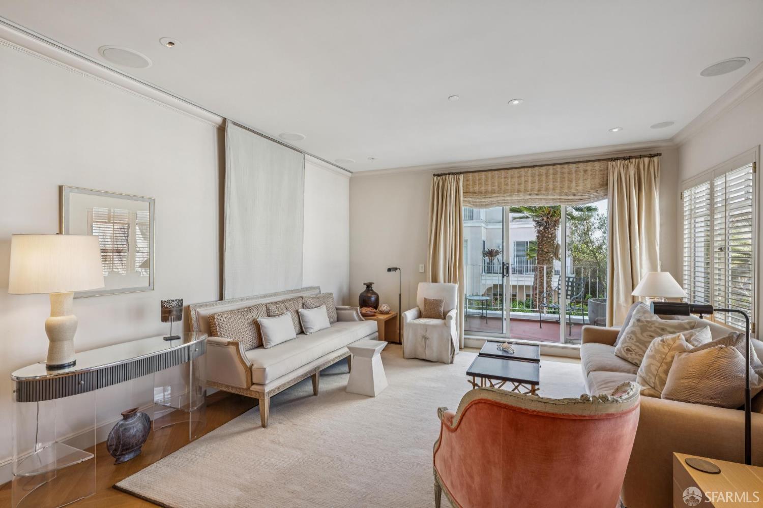 1150 Lombard Street # 28