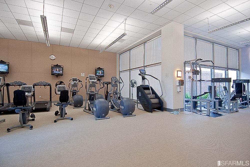 219 Brannan Street # 3H