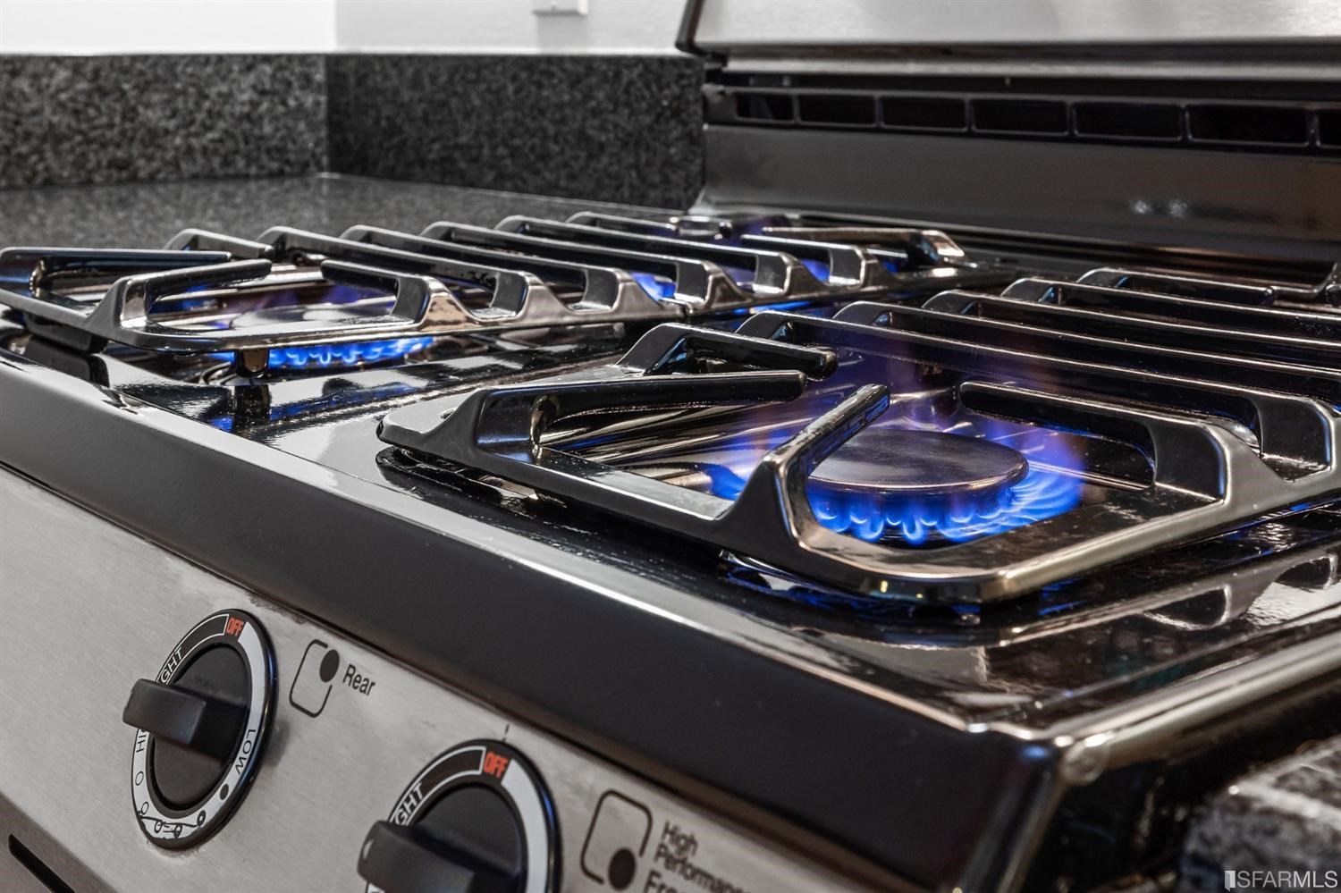 219 Brannan Street # 3H