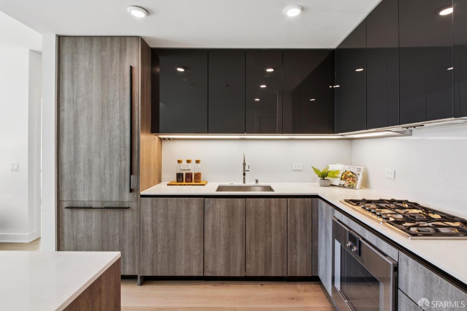 201 Folsom Street # 14H