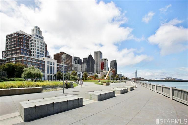 201 Folsom Street # 14H