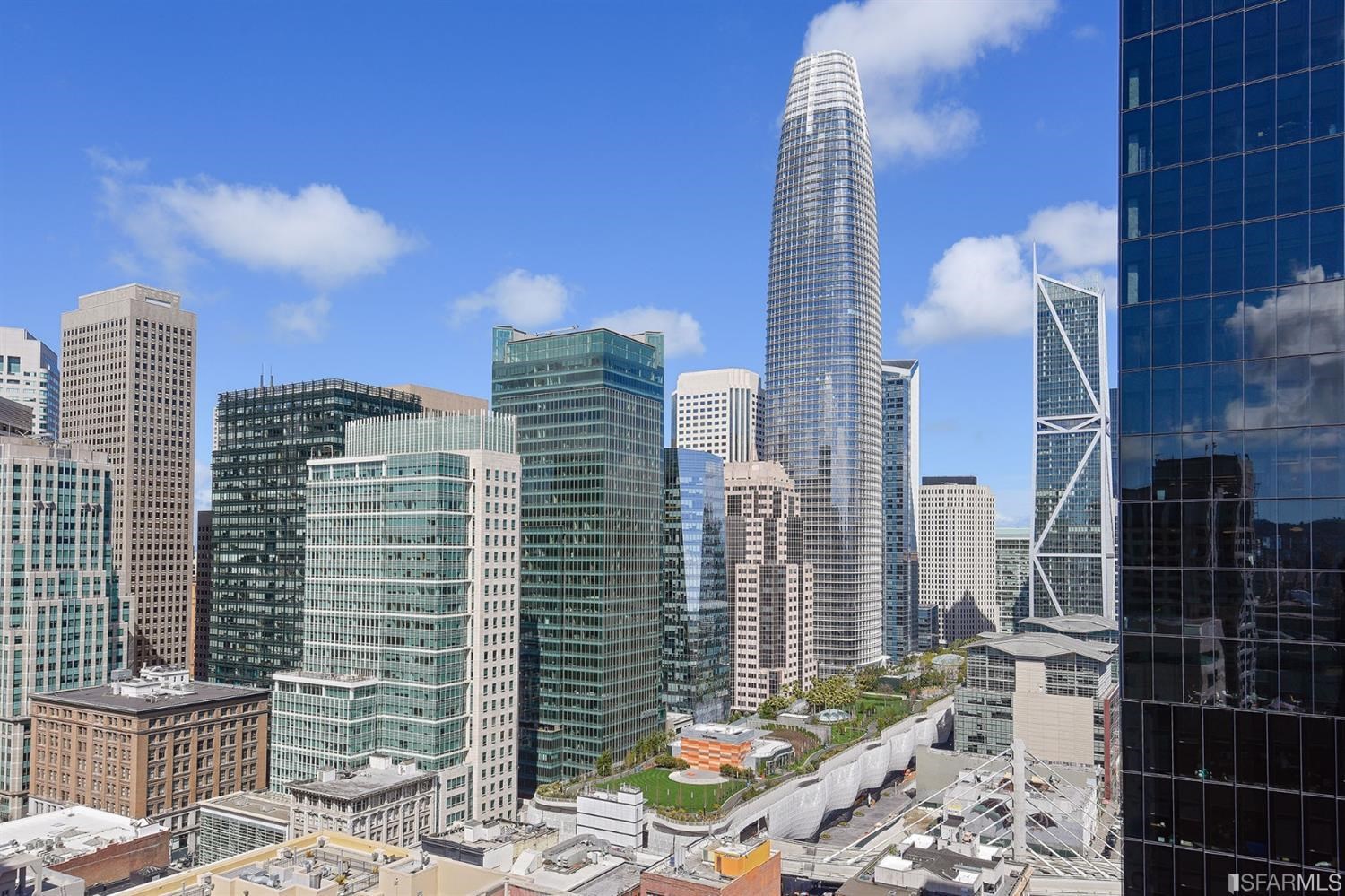 1 Hawthorne Street # 17F