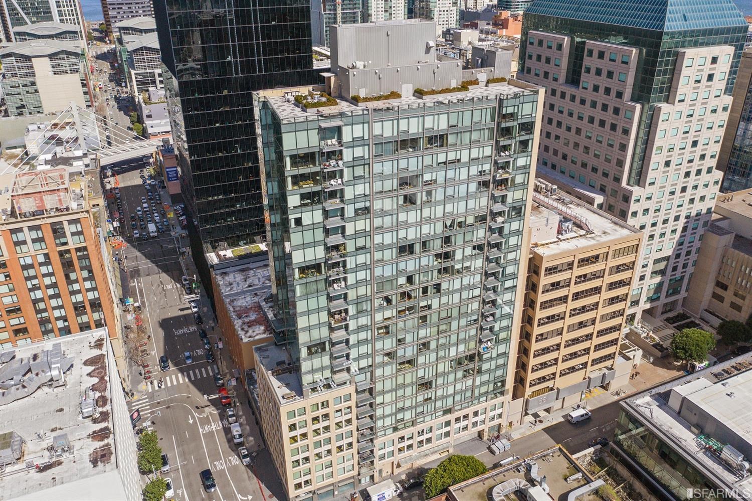 1 Hawthorne Street # 17F