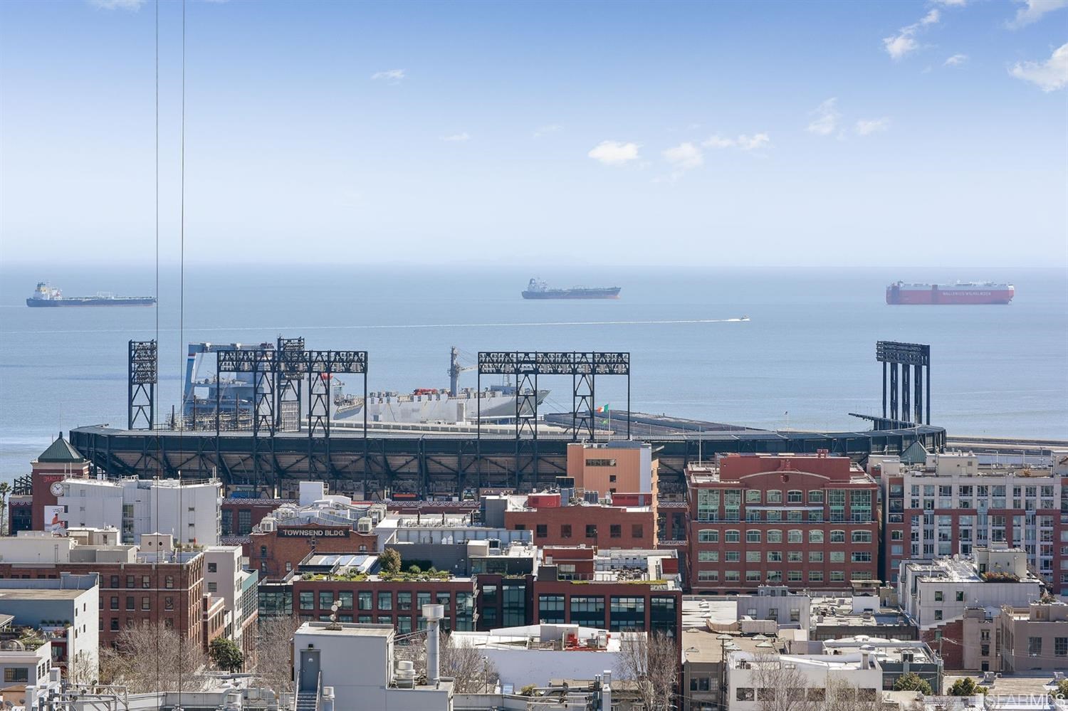 1 Hawthorne Street # 17F