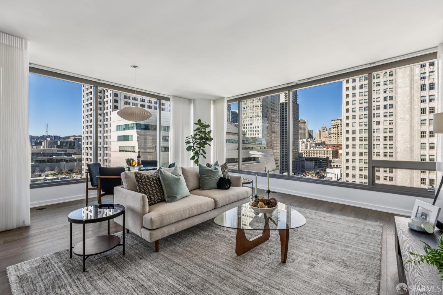 1 Hawthorne Street # 17F