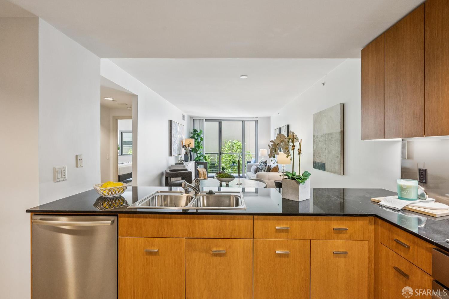 355 1st Street # 410