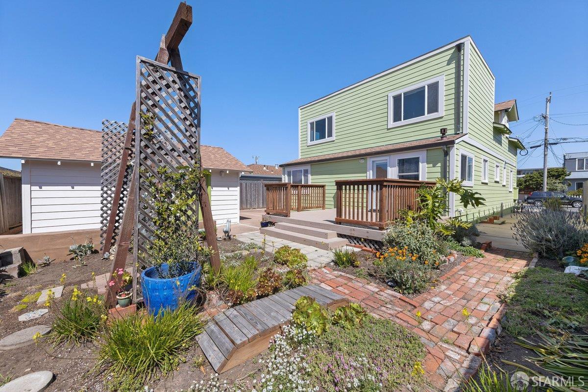 44 Carmel Avenue