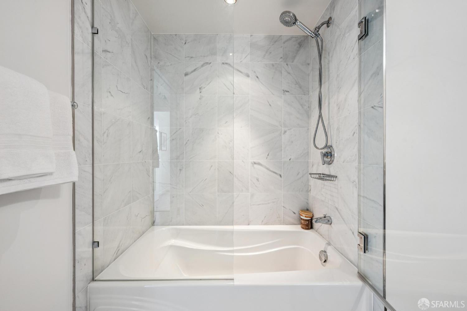 333 1st Street # 2004