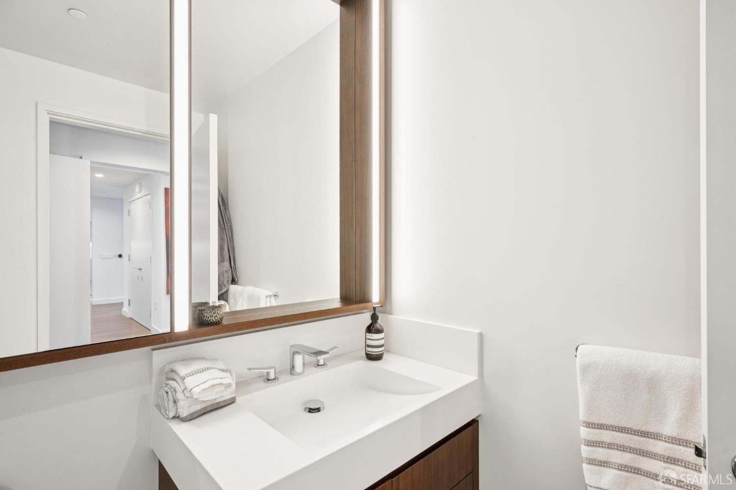 488 Folsom Street # 4901