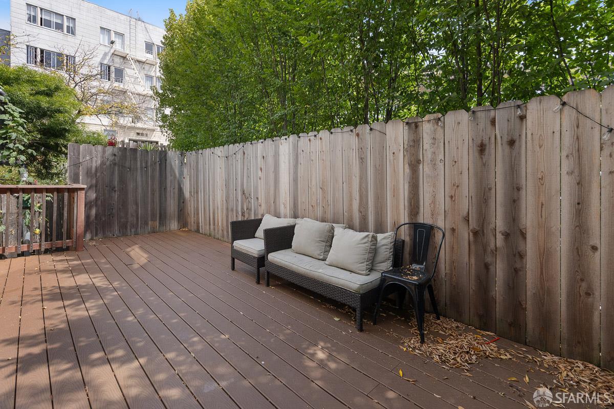 35 Rosemont Place
