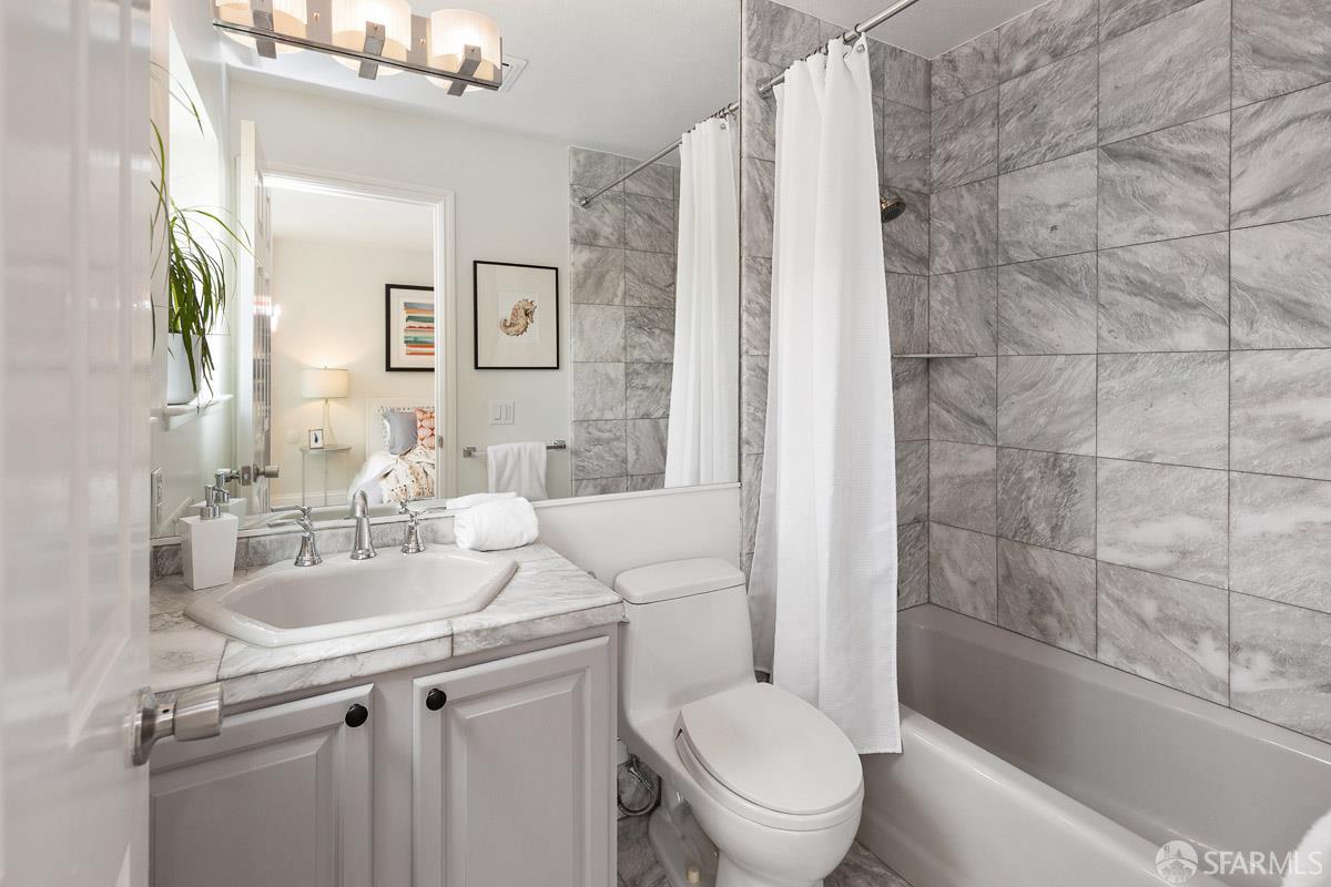1696 Golden Gate Avenue # 301