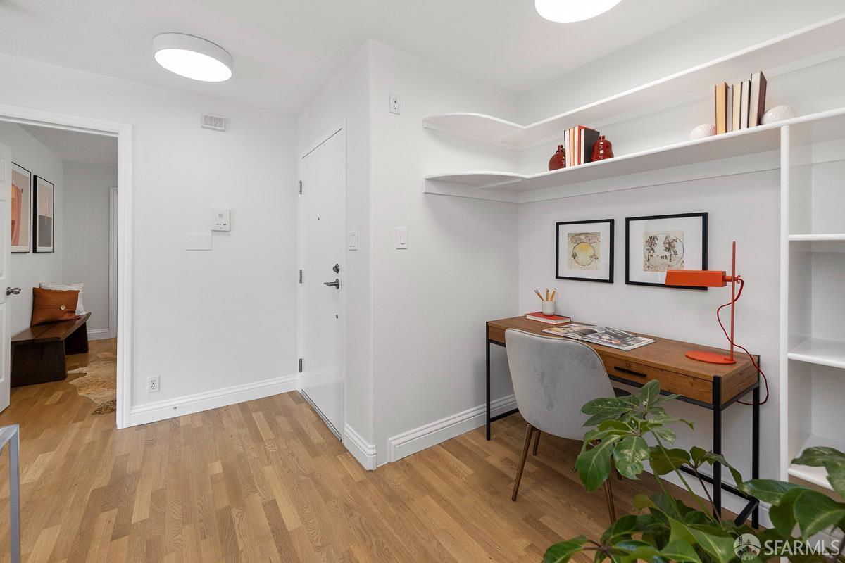 1696 Golden Gate Avenue # 301