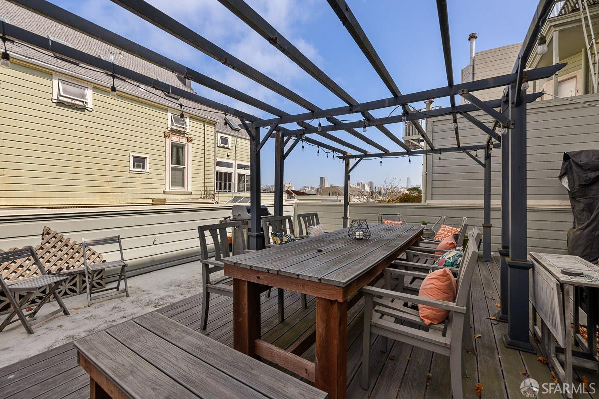 1696 Golden Gate Avenue # 301