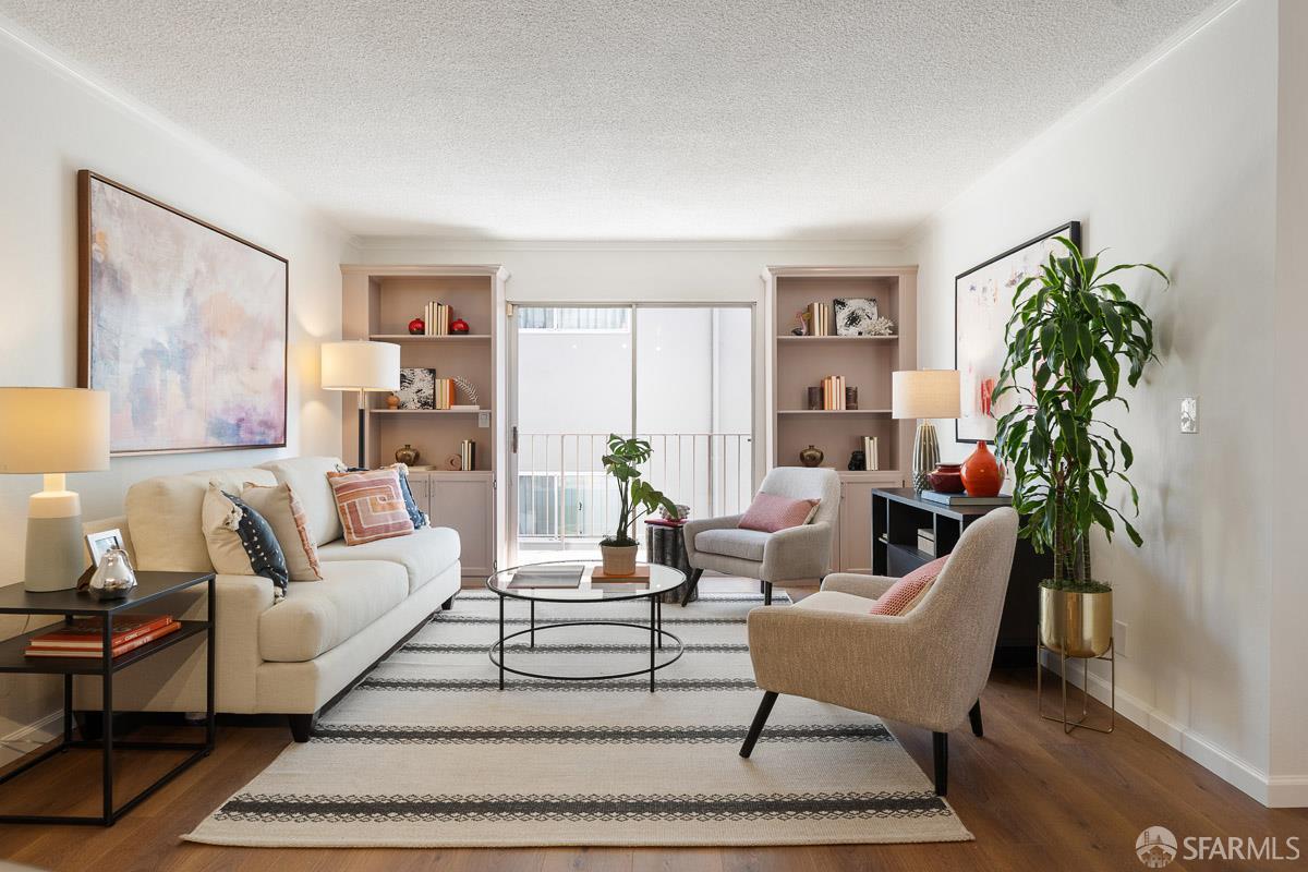 4096 17th Street # 212