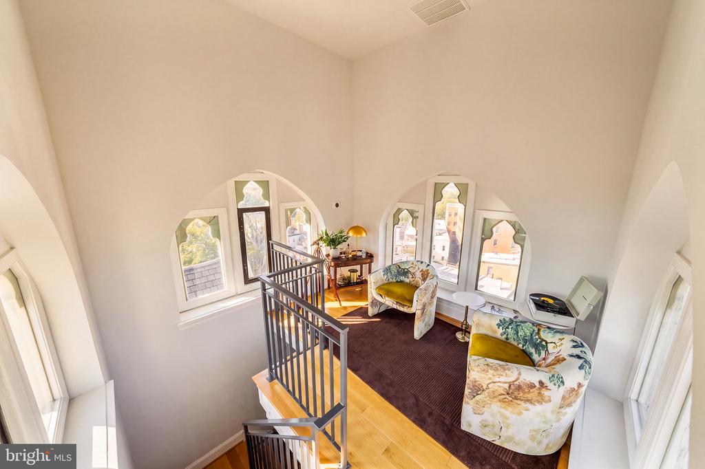 819 D STREET NE Unit: 34