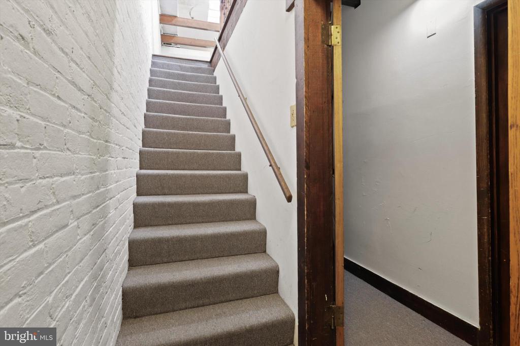 317 CAMERON STREET Unit: 3